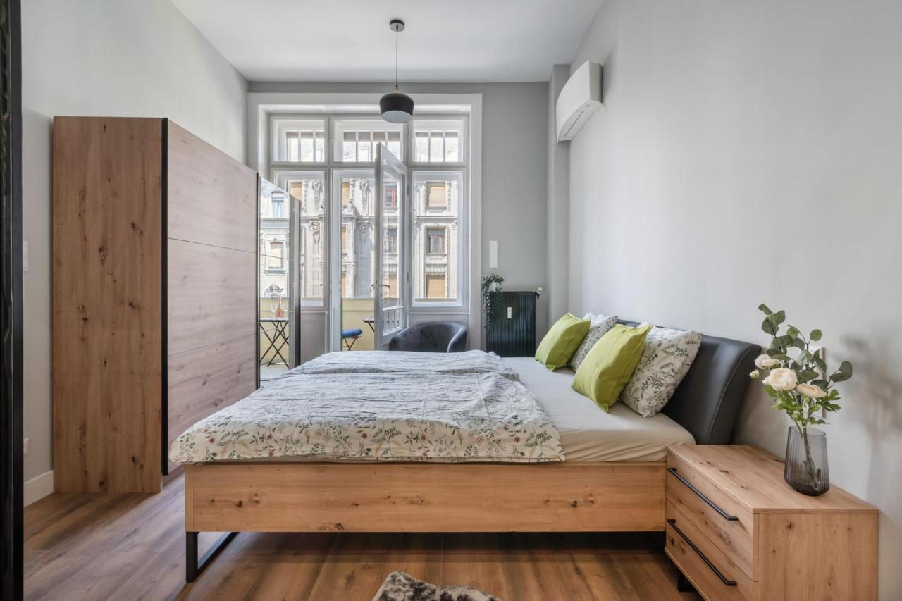 Buenos Boutique - A/C, 2 Bathrms, Amazing View Διαμέρισμα Βουδαπέστη Εξωτερικό φωτογραφία