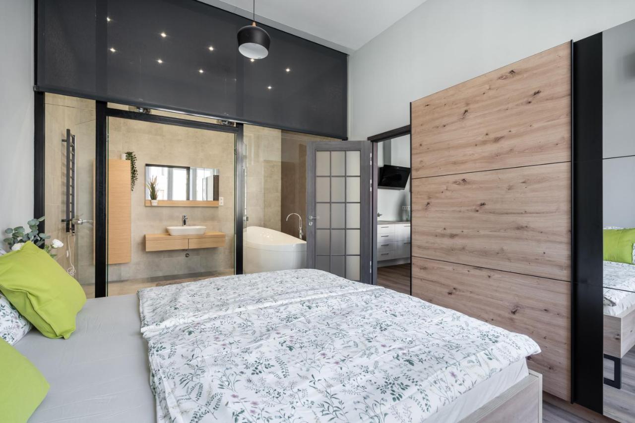Buenos Boutique - A/C, 2 Bathrms, Amazing View Διαμέρισμα Βουδαπέστη Εξωτερικό φωτογραφία