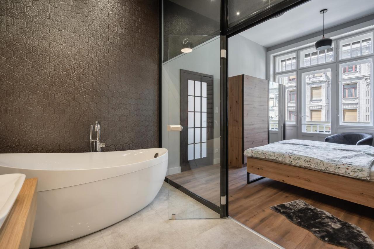 Buenos Boutique - A/C, 2 Bathrms, Amazing View Διαμέρισμα Βουδαπέστη Εξωτερικό φωτογραφία