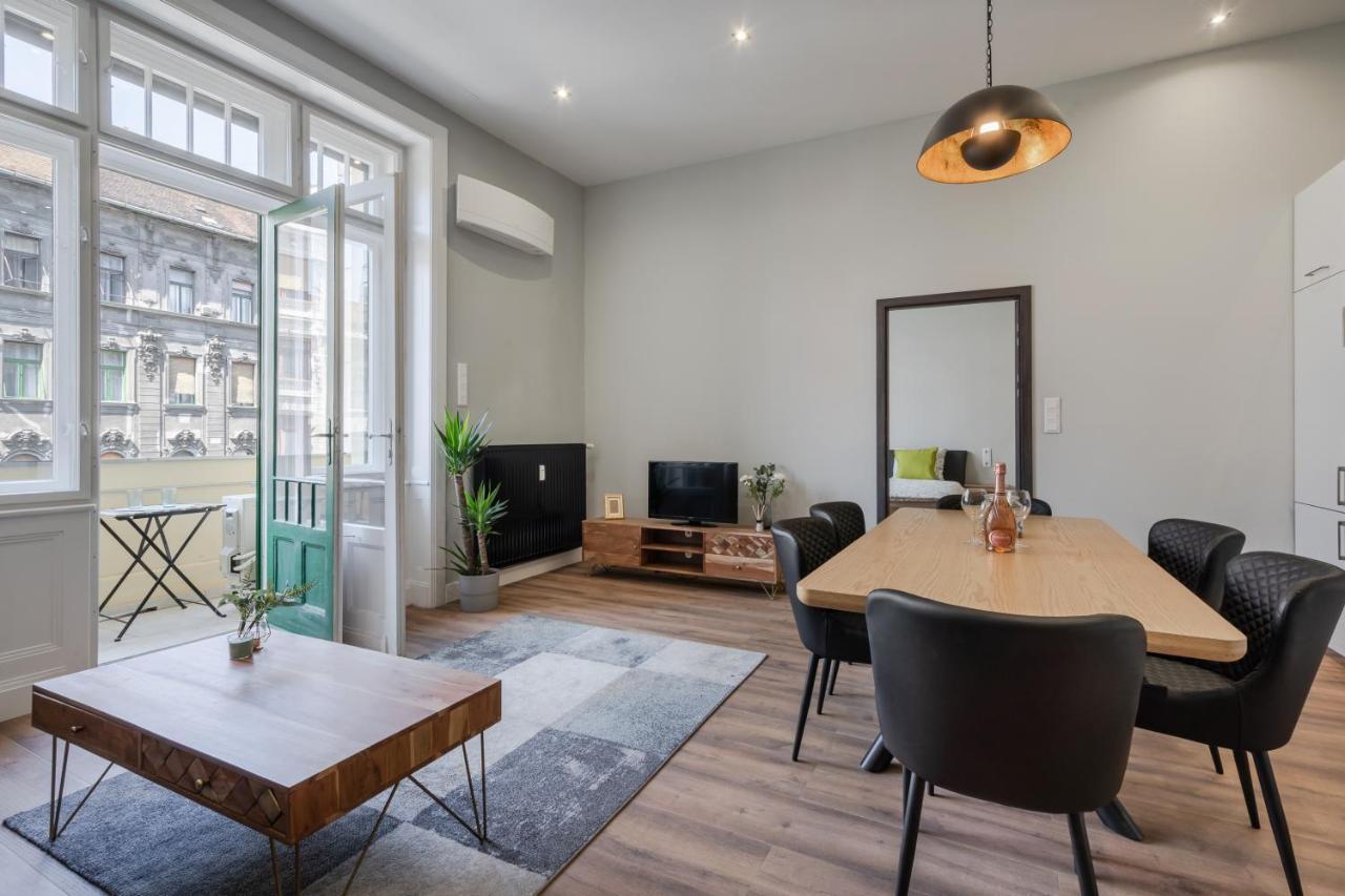 Buenos Boutique - A/C, 2 Bathrms, Amazing View Διαμέρισμα Βουδαπέστη Εξωτερικό φωτογραφία